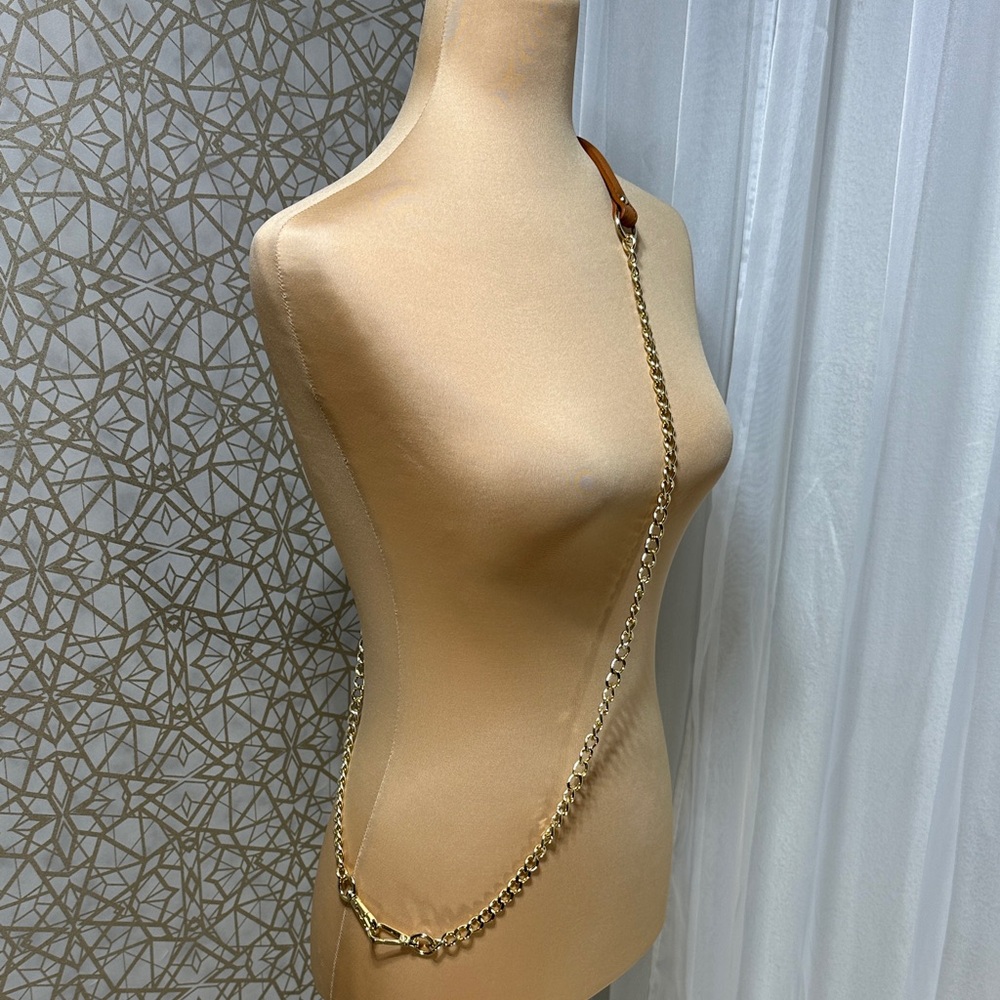 Valentina Gold Chain with Brown Leather Handle - Picture 6 of 6